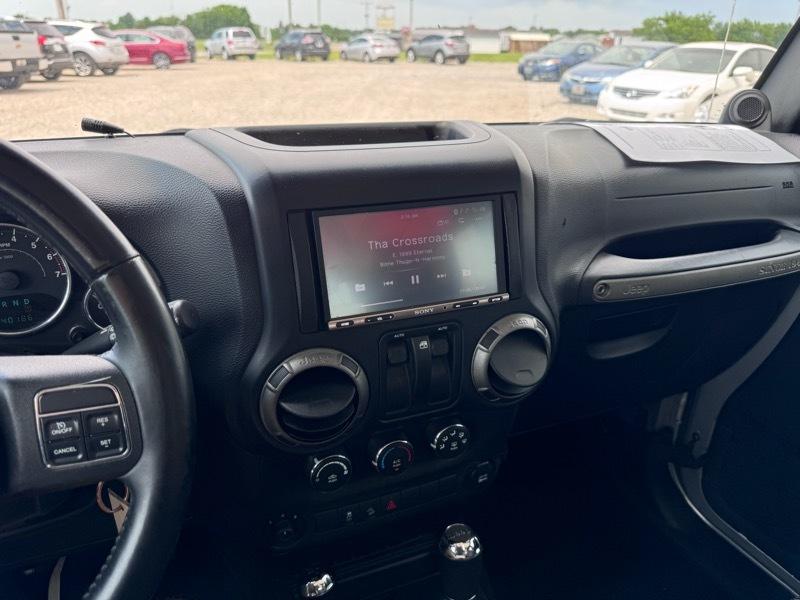 Jeep Wrangler Sport 4WD 2011