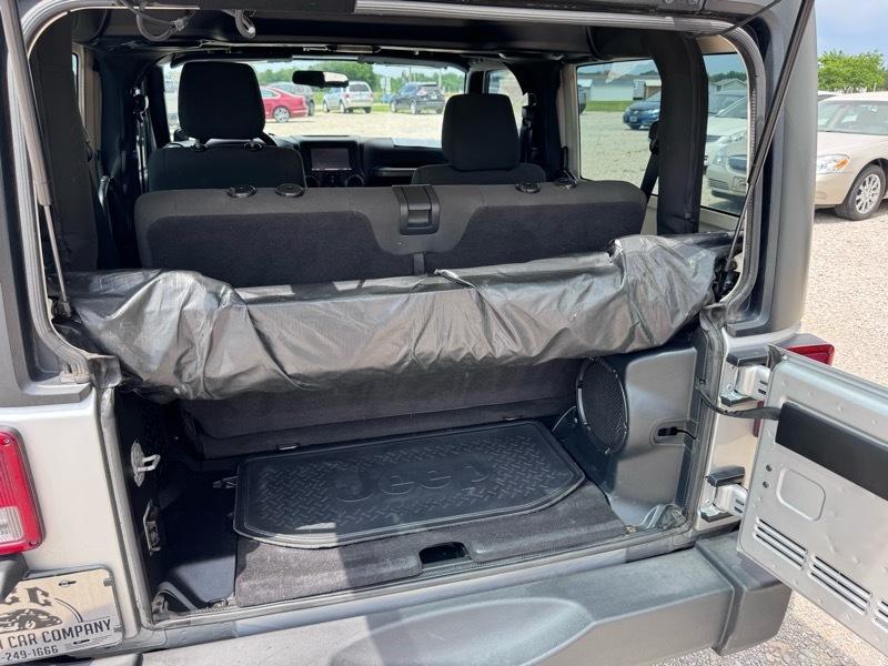 Jeep Wrangler Sport 4WD 2011