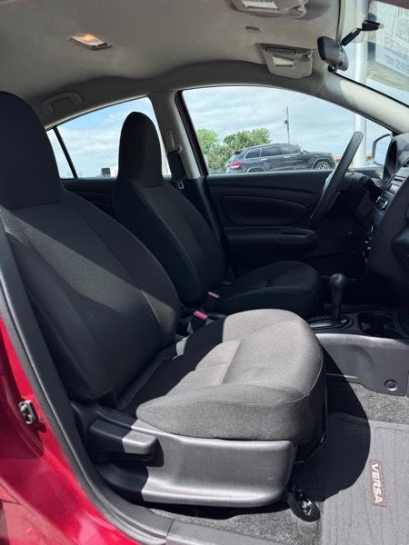 Nissan Versa 1.6 S Plus 2016