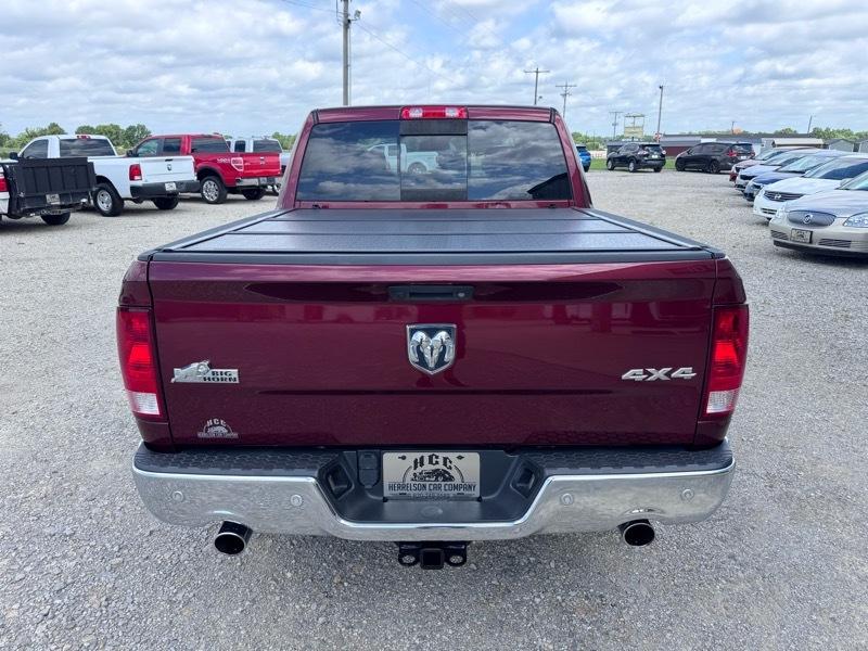 RAM 1500 Big Horn Crew Cab 4WD 2017