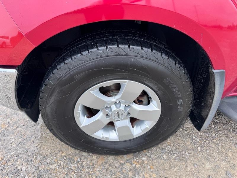 Nissan Frontier SE Crew Cab 2WD 2009