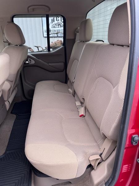 Nissan Frontier SE Crew Cab 2WD 2009