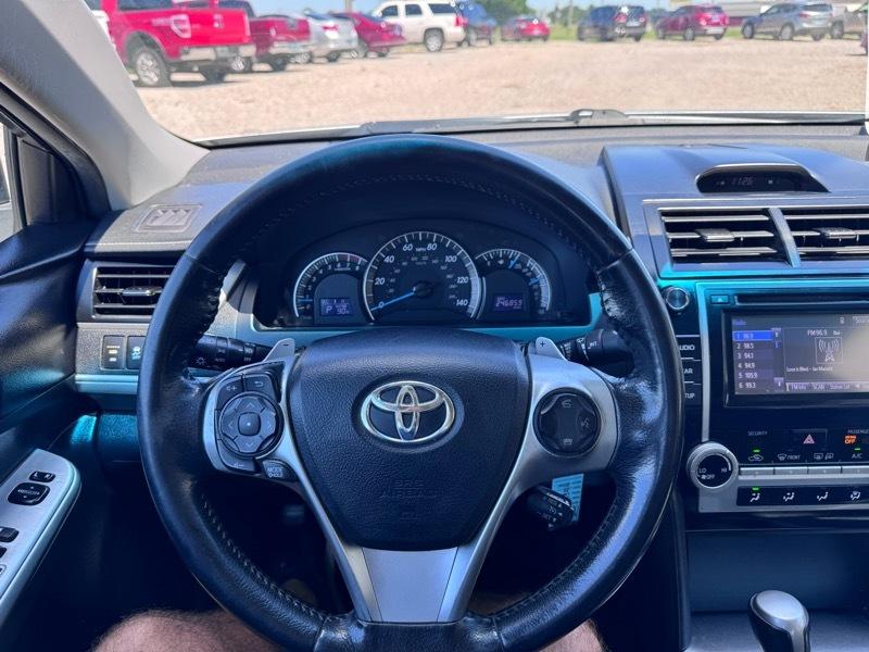 Toyota Camry SE 2014