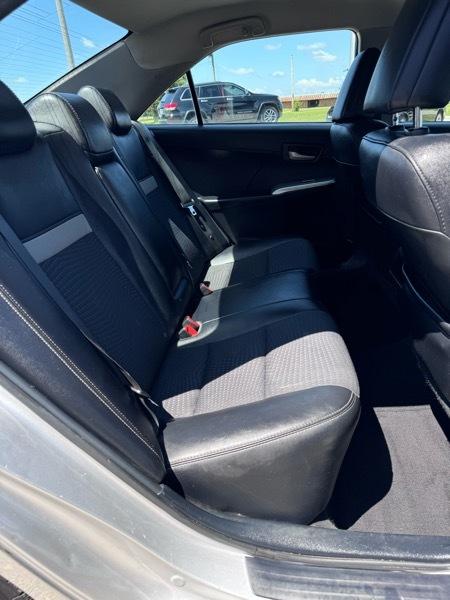 Toyota Camry SE 2014