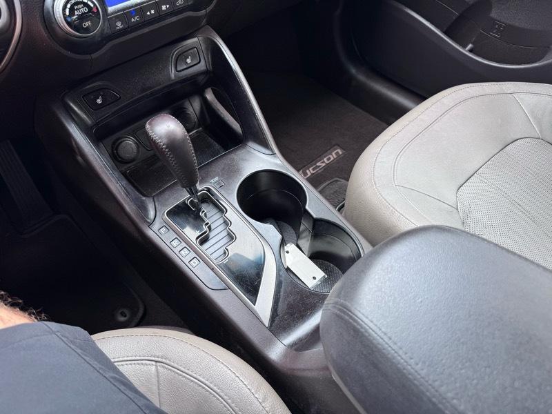 Hyundai Tucson Limited AWD 2013