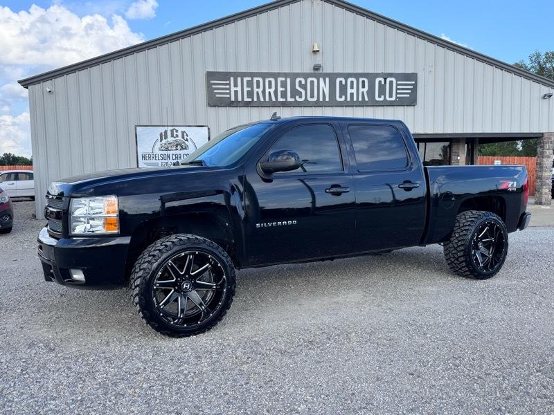 2010 Chevrolet Silverado 1500 LTZ Crew Cab 4WD