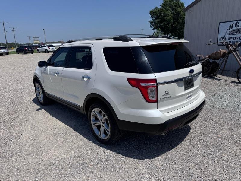 Ford Explorer Limited FWD 2013