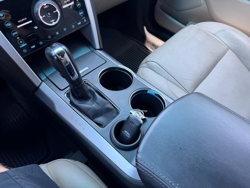 Ford Explorer Limited FWD 2013