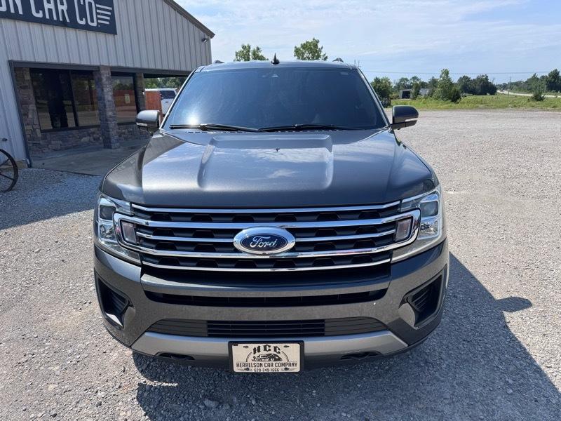 Ford Expedition  2021