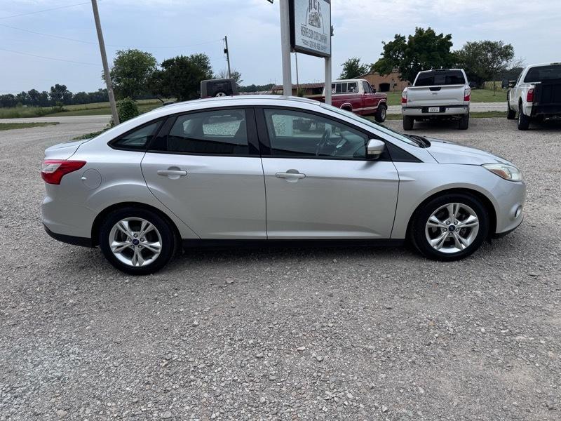 Ford Focus SE Sedan 2014