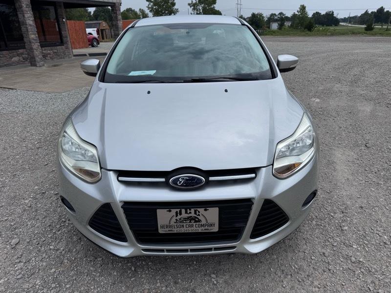 Ford Focus SE Sedan 2014