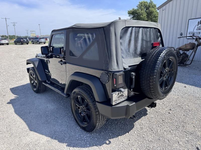 Jeep Wrangler Sport 4WD 2014