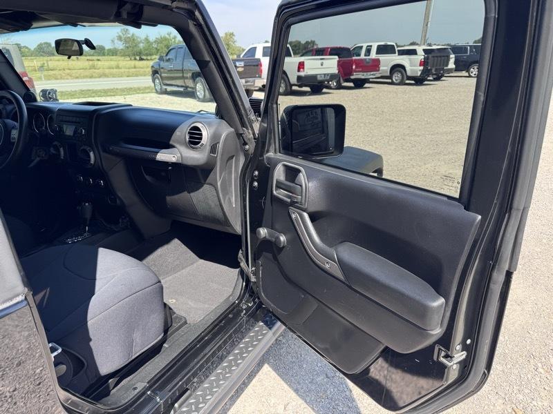 Jeep Wrangler Sport 4WD 2014