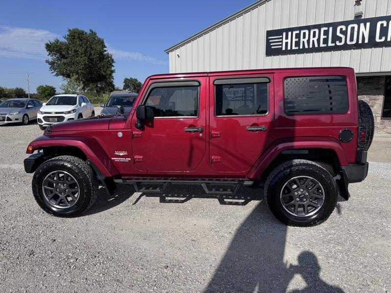 Jeep Wrangler Unlimited Sahara 4WD 2013