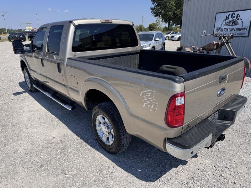 Ford F-250 SD XLT Crew Cab 4WD 2013