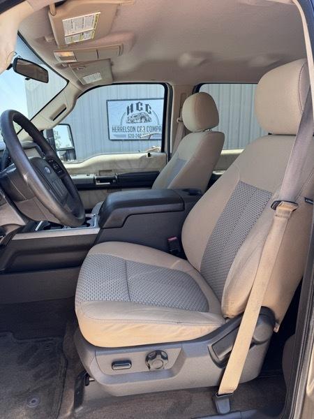 Ford F-250 SD XLT Crew Cab 4WD 2013
