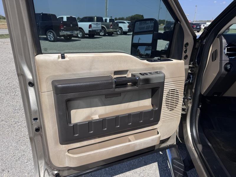 Ford F-250 SD XLT Crew Cab 4WD 2013
