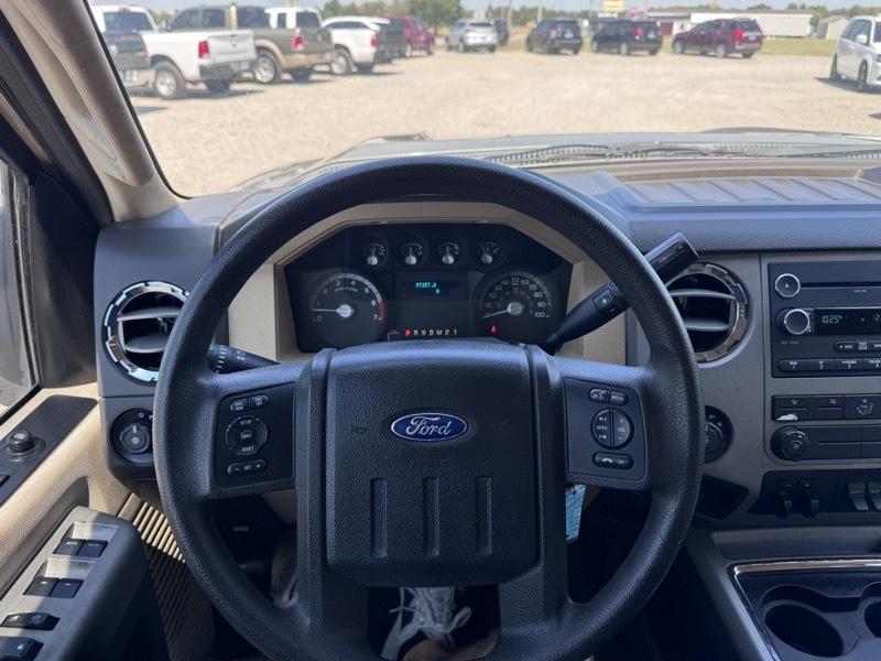 Ford F-250 SD XLT Crew Cab 4WD 2013