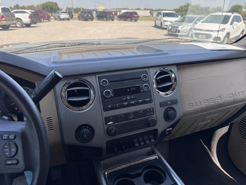 Ford F-250 SD XLT Crew Cab 4WD 2013