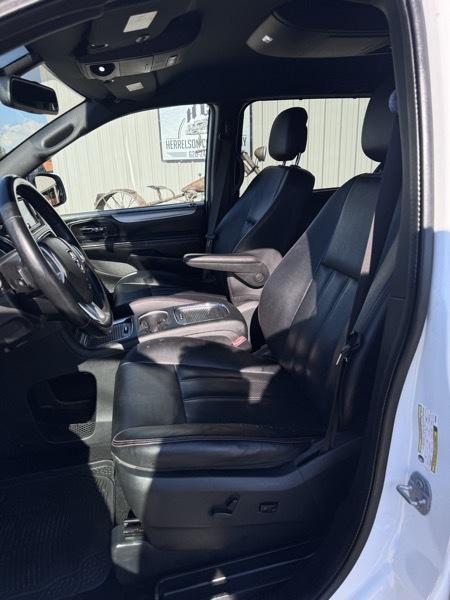 Dodge Grand Caravan GT 2019