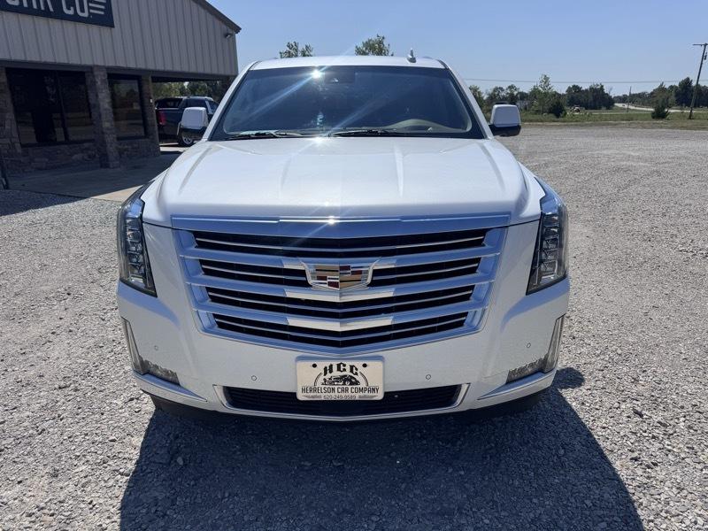 Cadillac Escalade ESV Platinum 4WD 2016