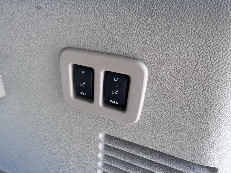 Ford Expedition EL Limited 4WD 2011