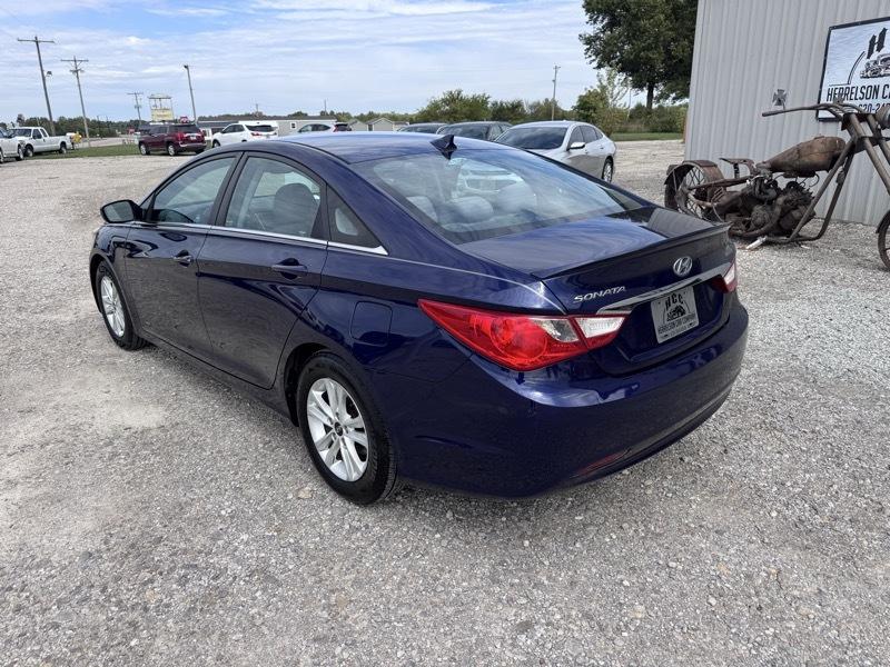 Hyundai Sonata GLS 2013