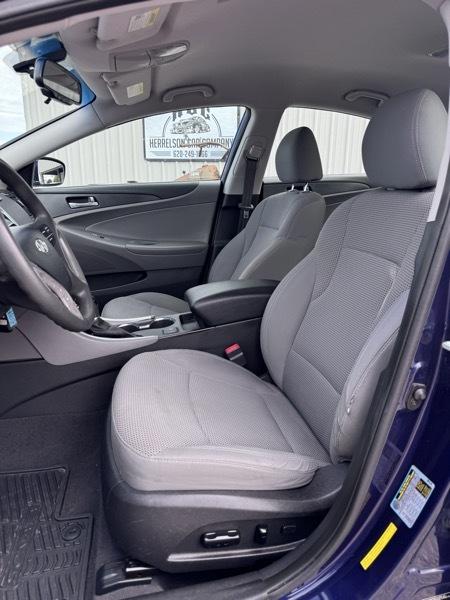 Hyundai Sonata GLS 2013