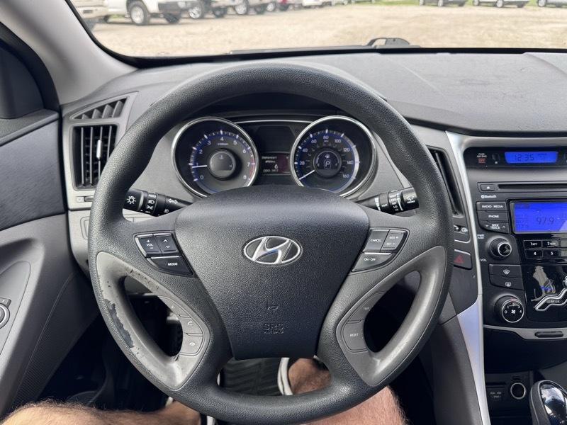 Hyundai Sonata GLS 2013