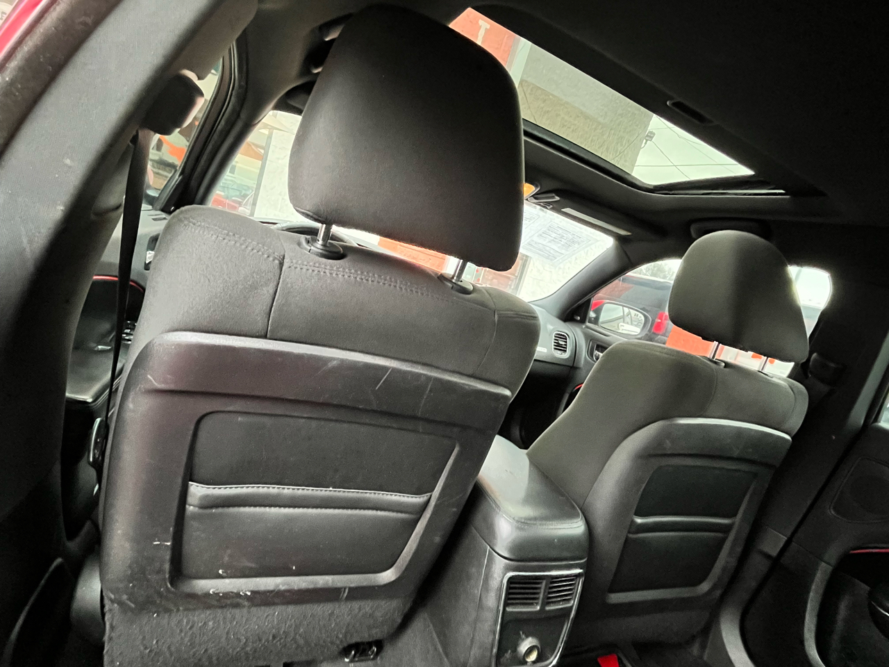 Dodge Charger SXT 2012