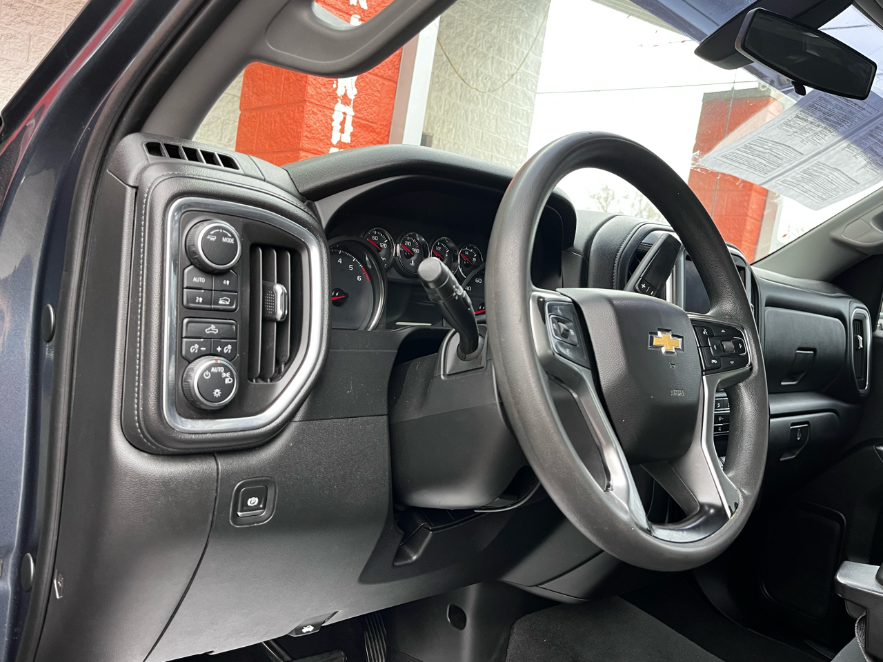 Chevrolet Silverado 1500 LT Double Cab 4WD 2020