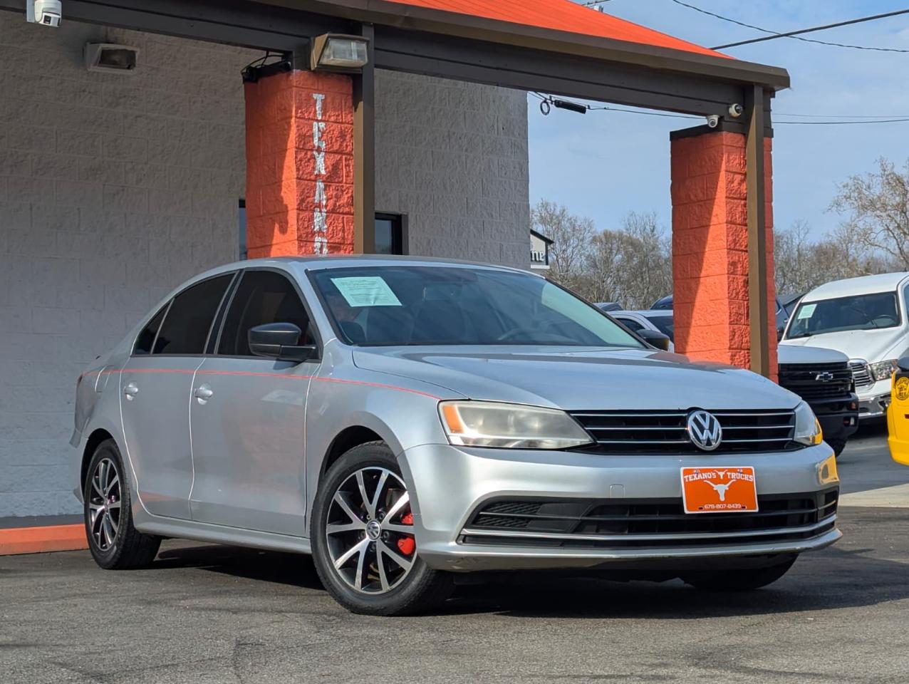 Volkswagen Jetta 1.4T SE 6A 2016