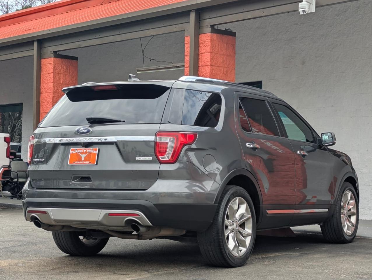 Ford Explorer Limited FWD 2017