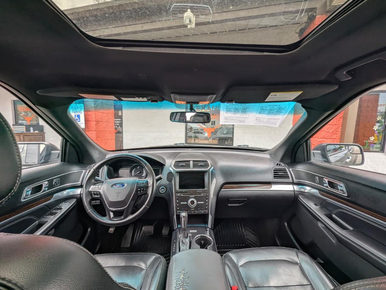 Ford Explorer Limited FWD 2017