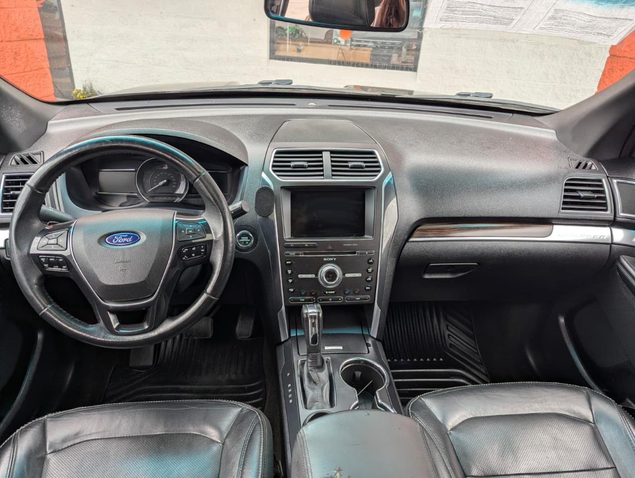 Ford Explorer Limited FWD 2017