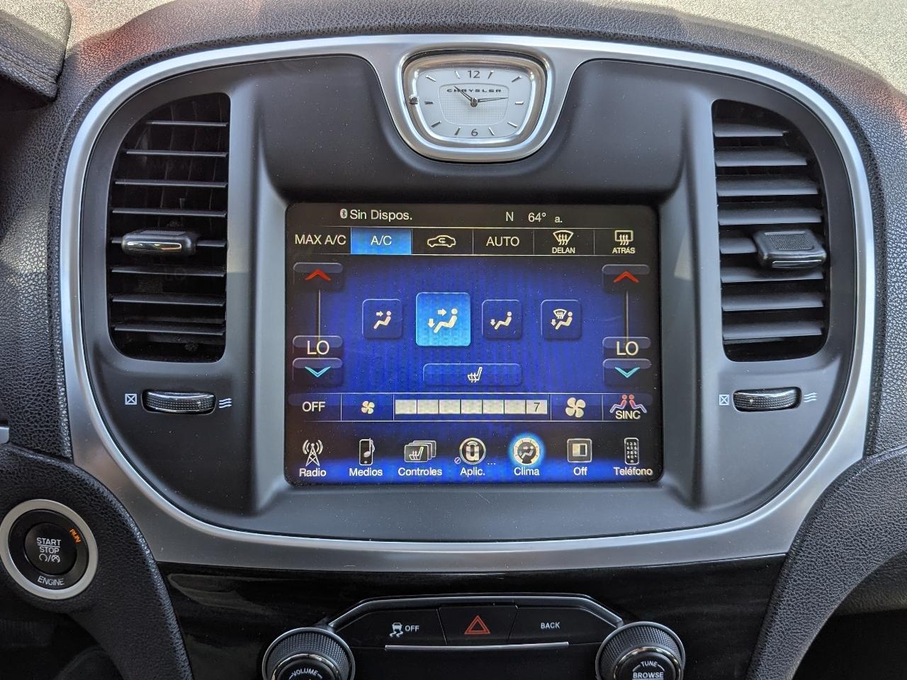 Chrysler 300 Limited RWD 2016