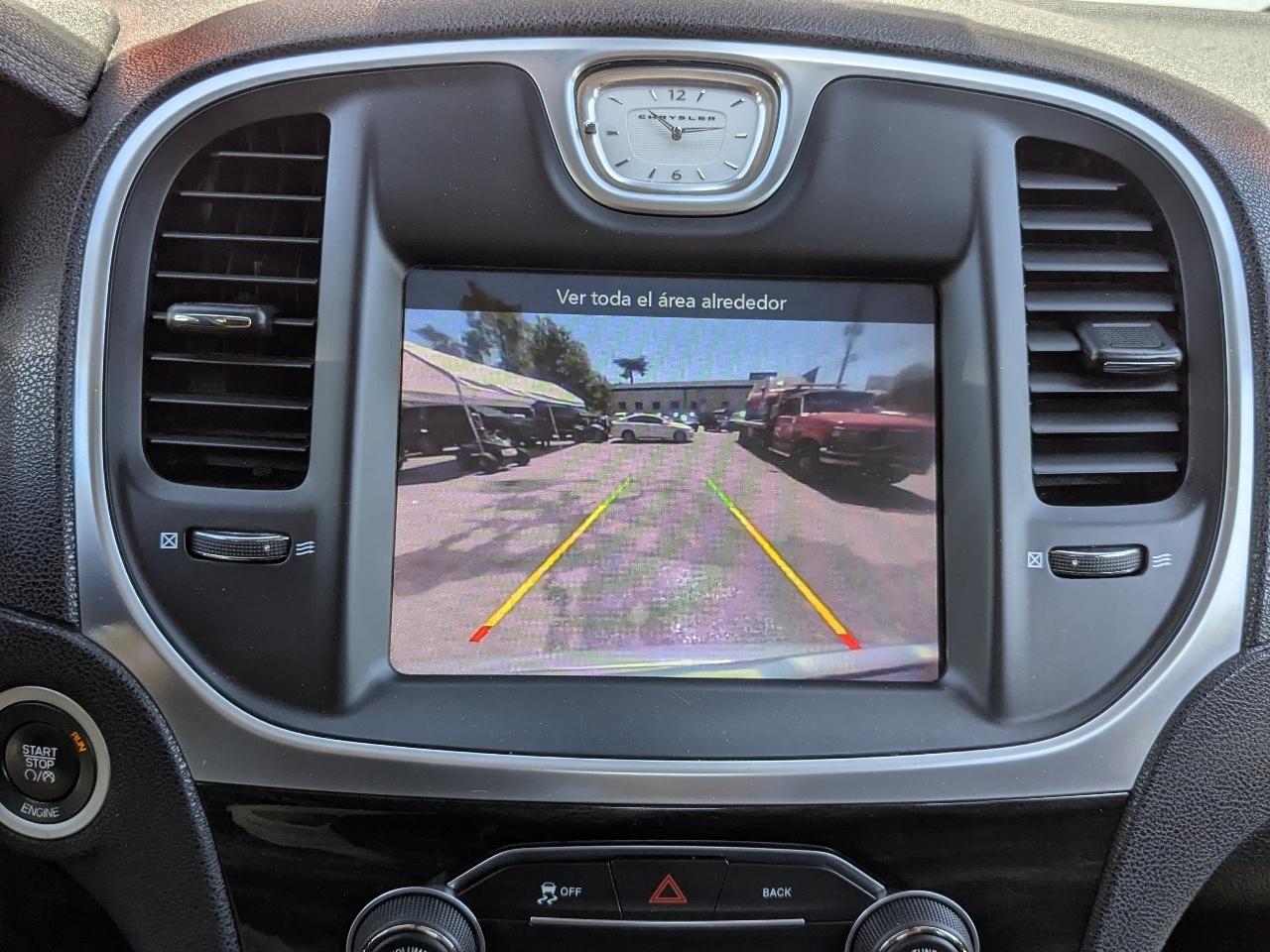 Chrysler 300 Limited RWD 2016