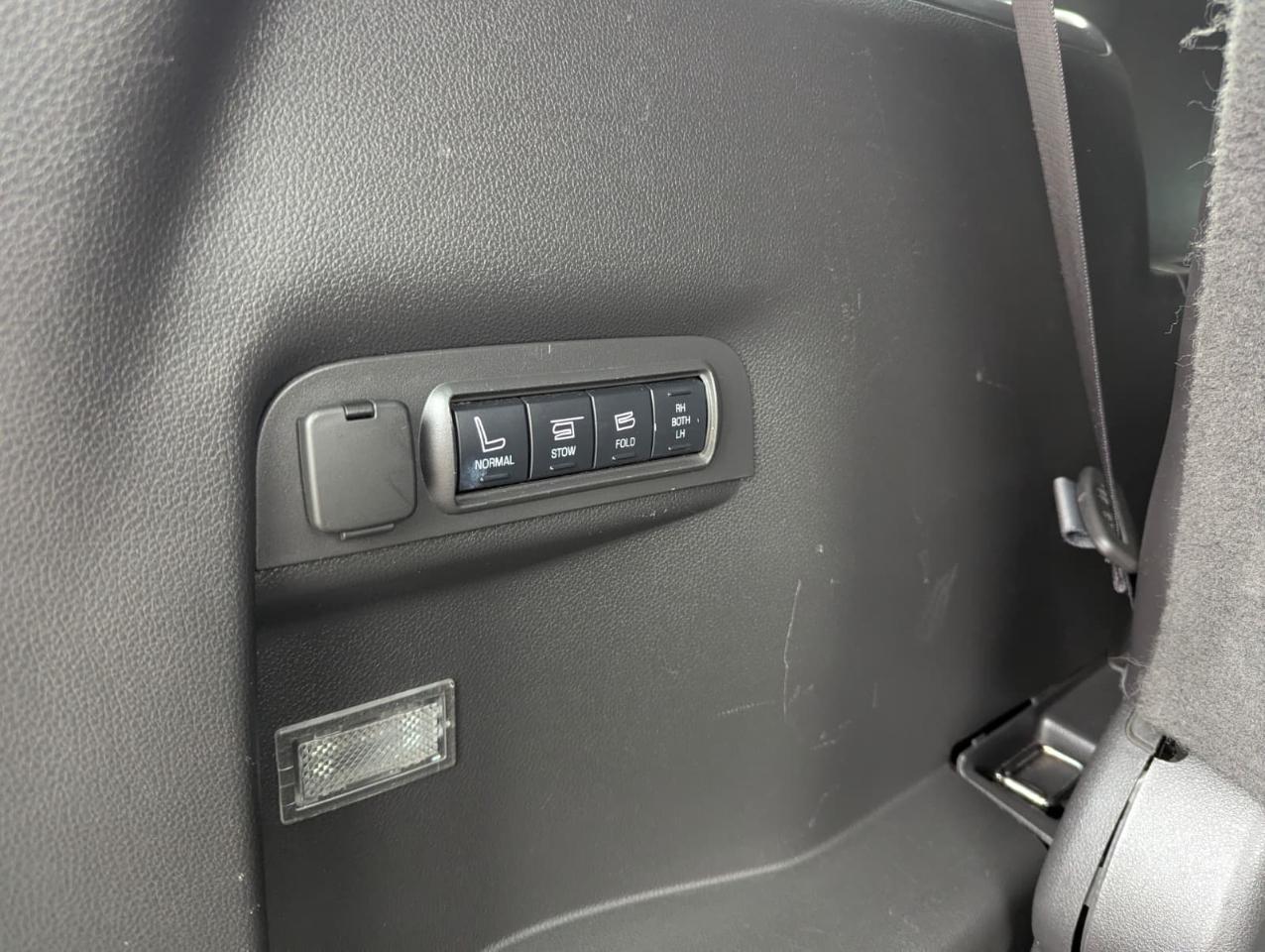 Ford Explorer Limited 4WD 2014