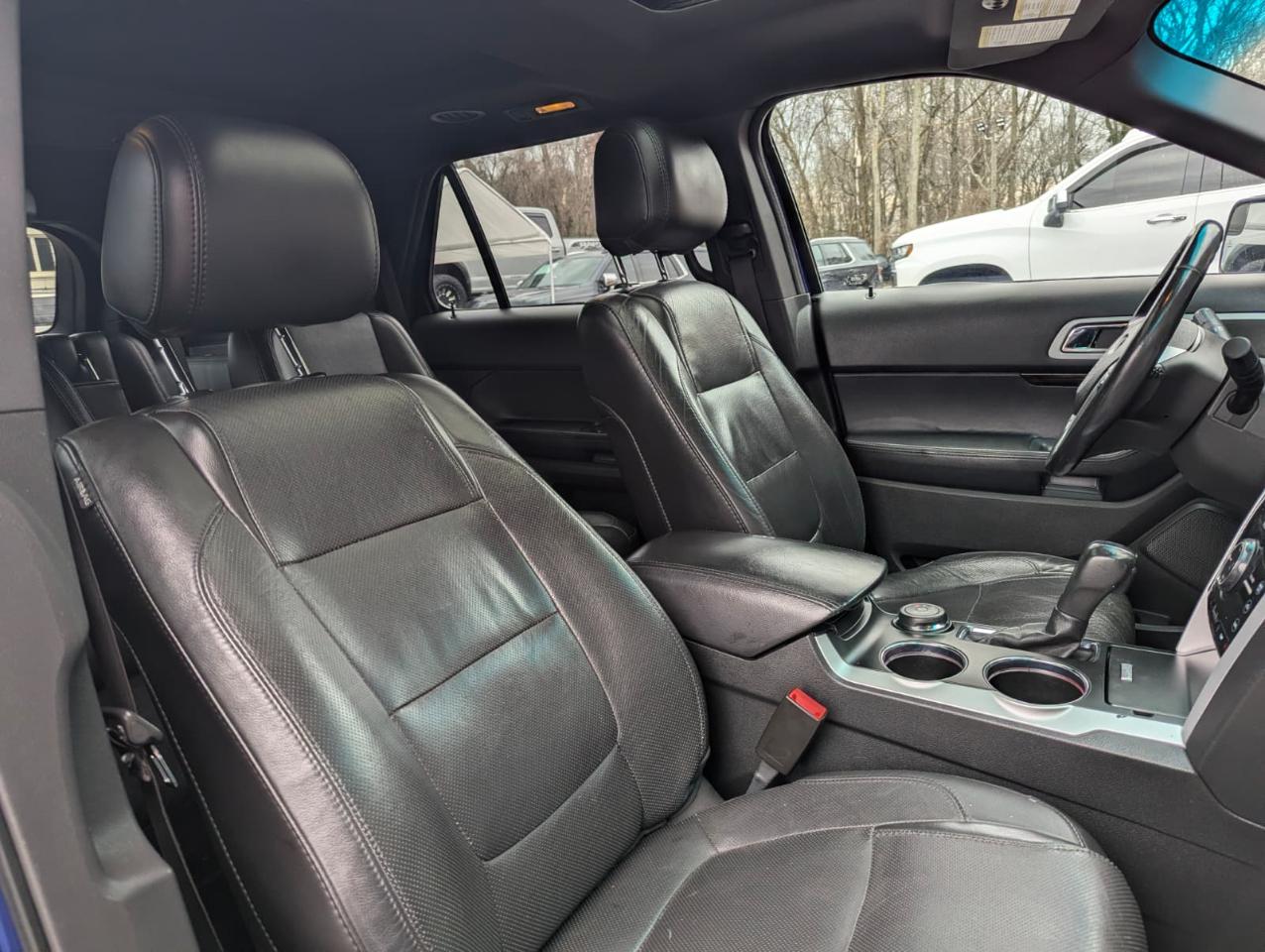 Ford Explorer Limited 4WD 2014