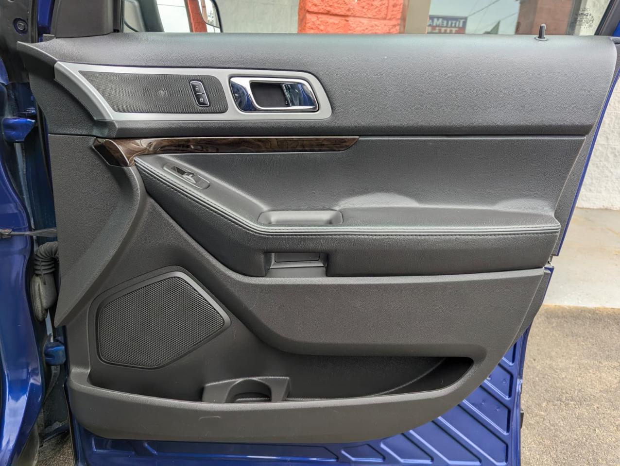 Ford Explorer Limited 4WD 2014