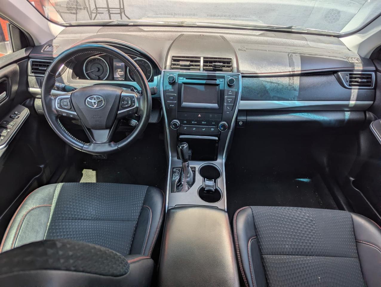 Toyota Camry SE 2015