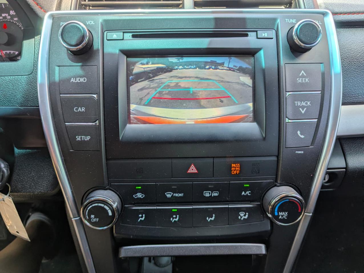 Toyota Camry SE 2015