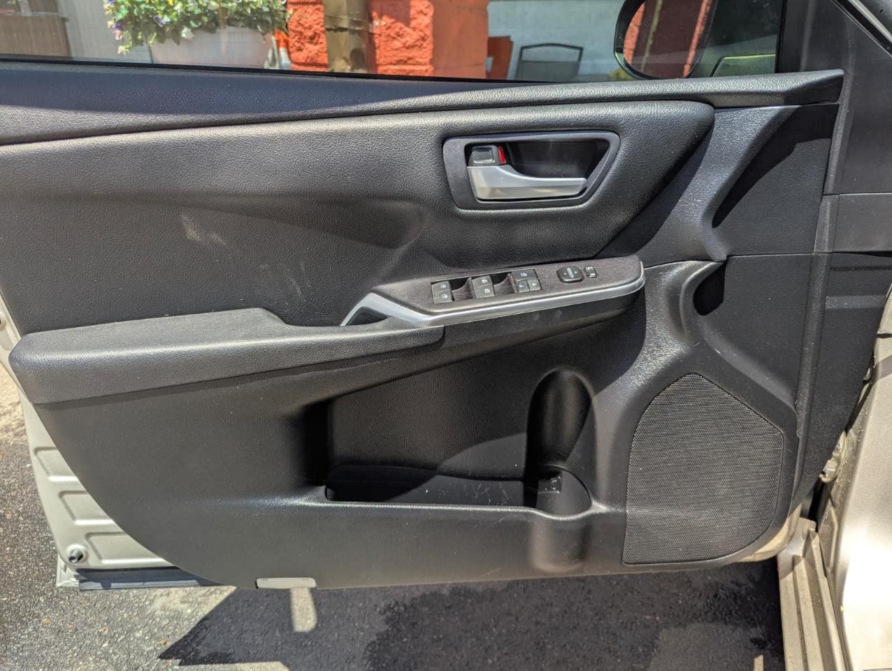 Toyota Camry SE 2015