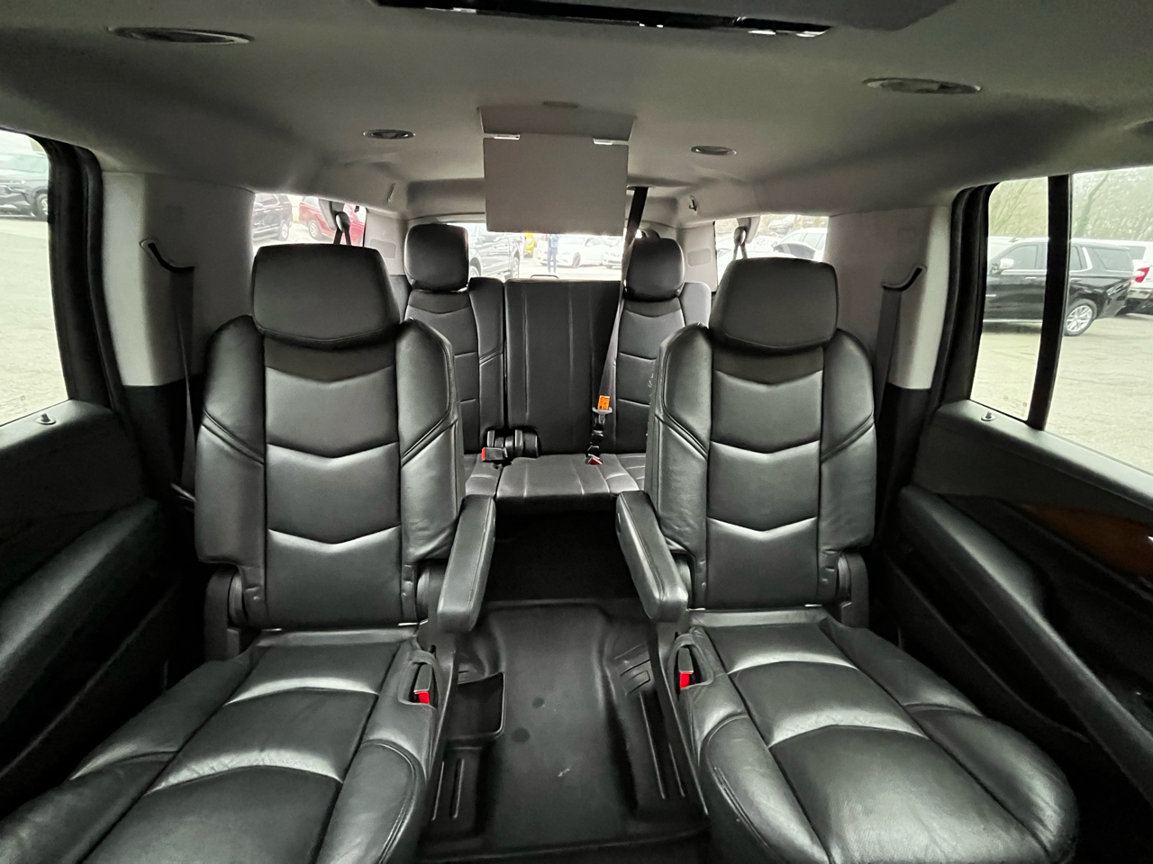 Cadillac Escalade ESV Premium Luxury 4WD 2017