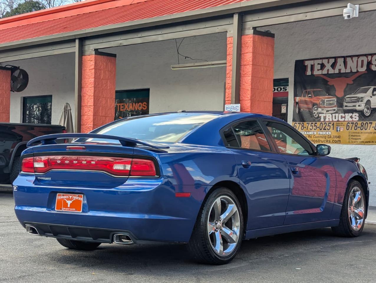 Dodge Charger SXT 2012