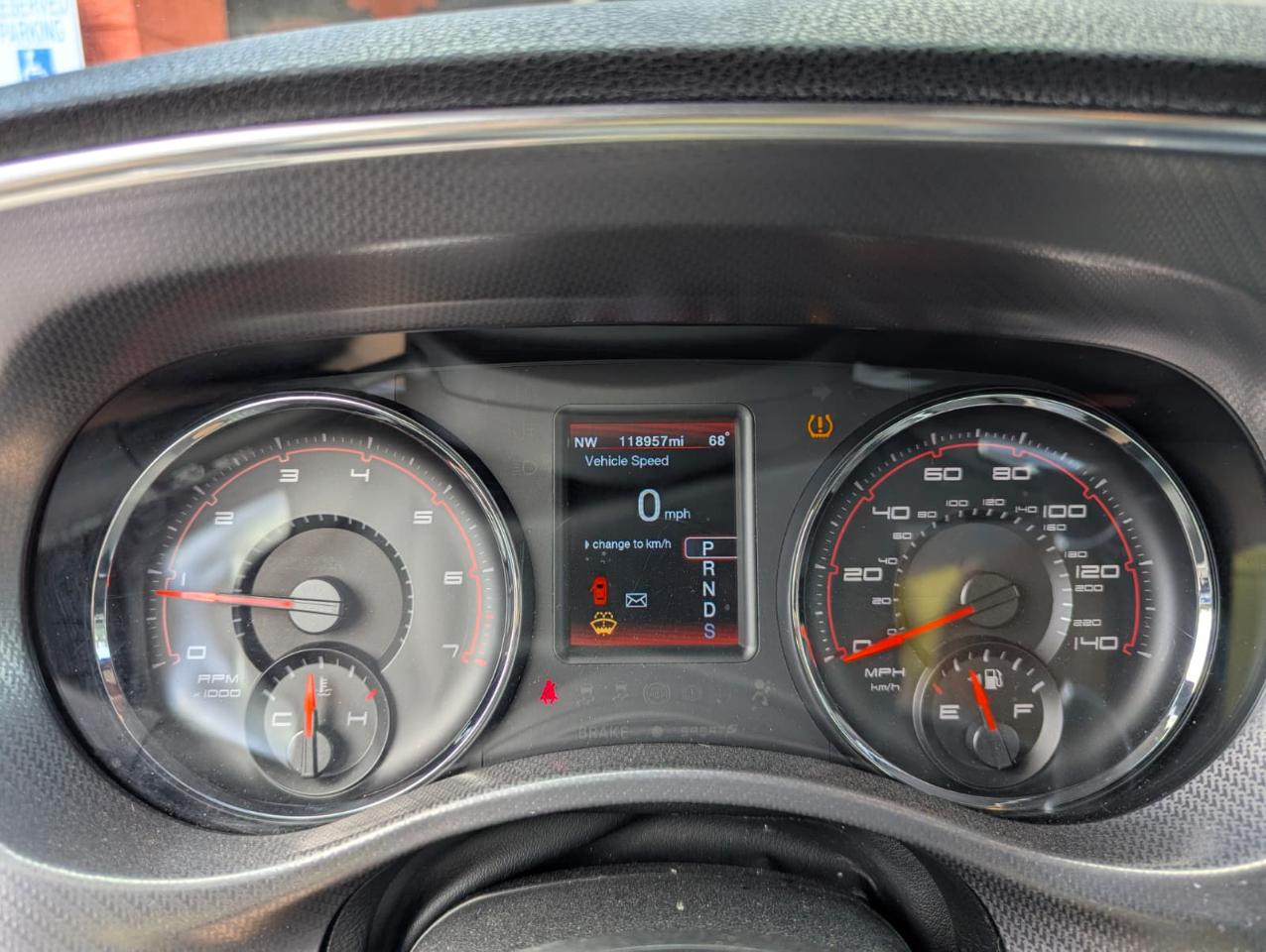 Dodge Charger SXT 2012