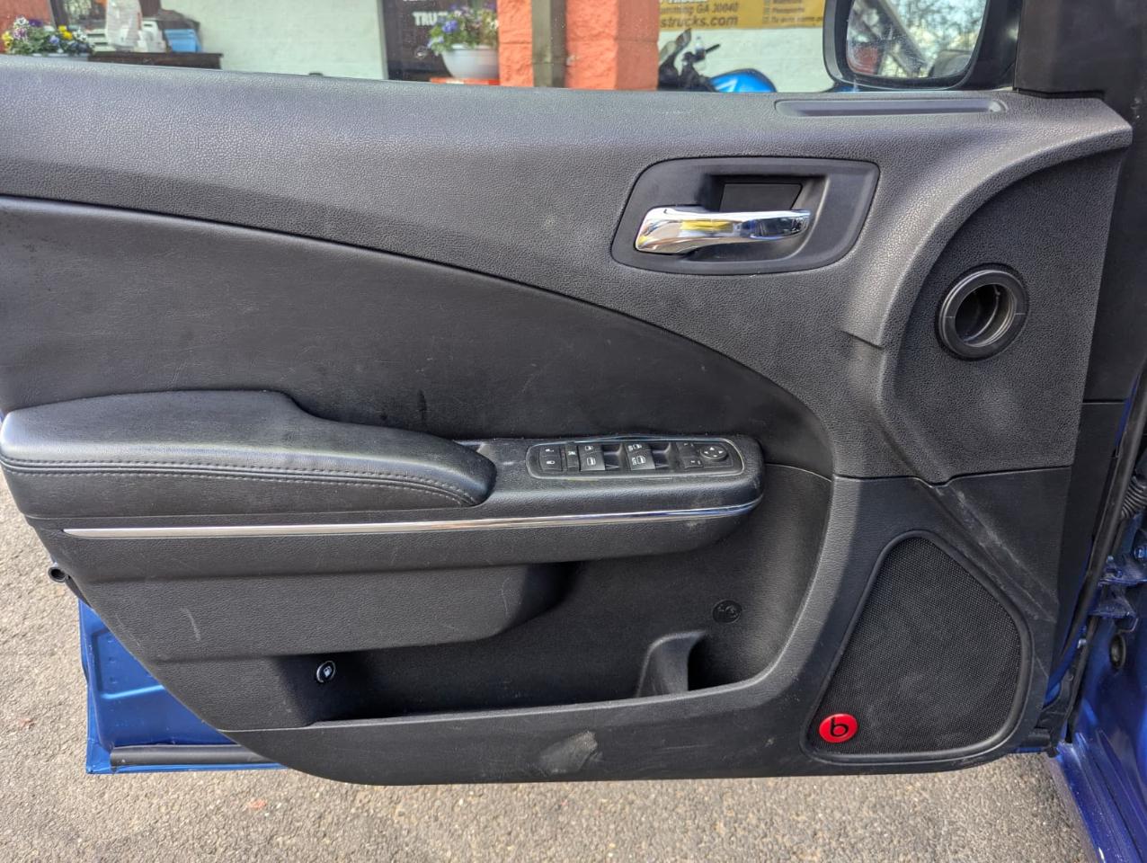 Dodge Charger SXT 2012