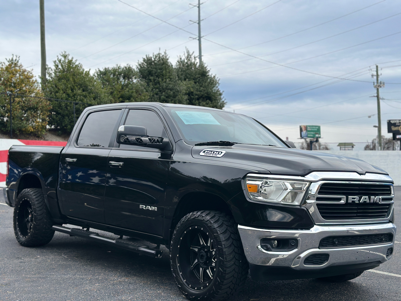 RAM 1500 Big Horn Crew Cab SWB 4WD 2019