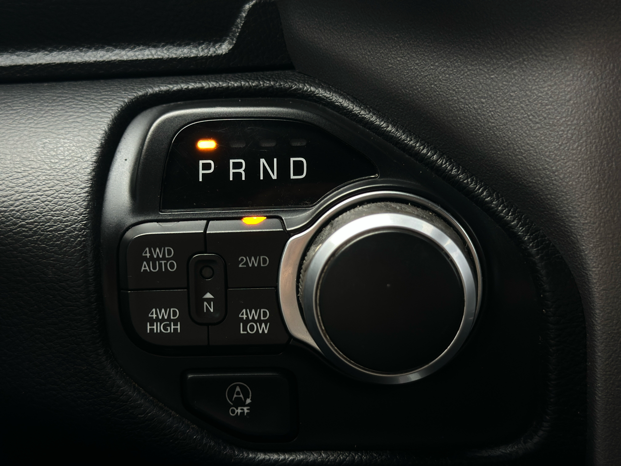 RAM 1500 Big Horn Crew Cab SWB 4WD 2019