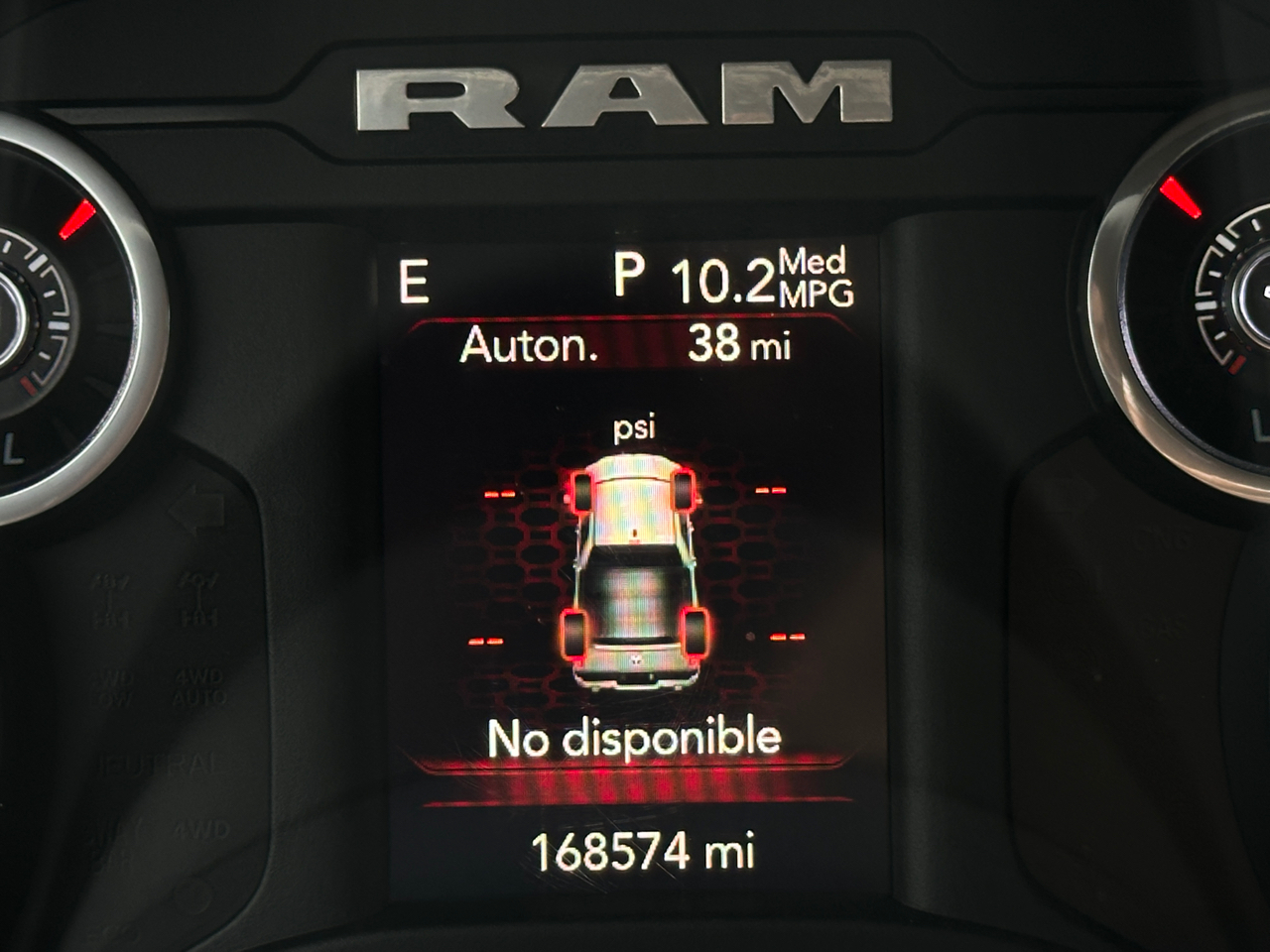 RAM 1500 Big Horn Crew Cab SWB 4WD 2019